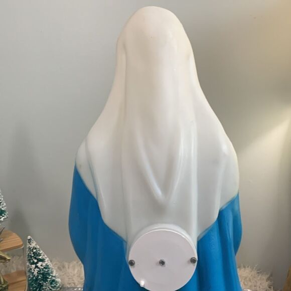 Empire Vintage Lighted Blow Mold Christmas Nativity Virgin Mary - Picture 14 of 17